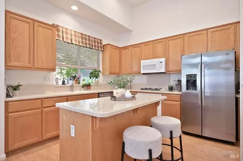 2432 Skyview Cir, Fairfield, CA 94534 photo 12