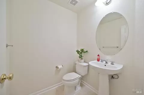 2432 Skyview Cir, Fairfield, CA 94534 photo 7