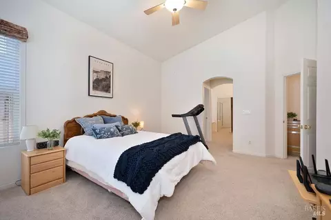 2432 Skyview Cir, Fairfield, CA 94534 photo 16