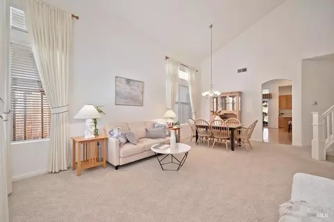 2432 Skyview Cir, Fairfield, CA 94534 photo 4
