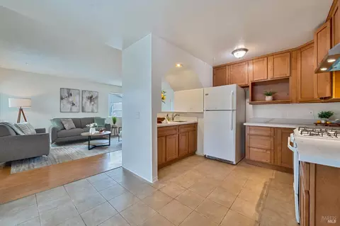 Kitchen - 140 Boggs Ct, Vallejo, CA 94589 photo 1 of 5