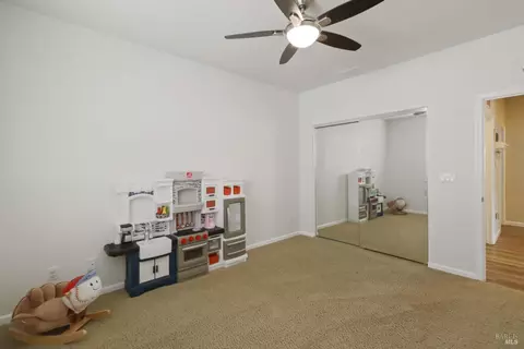 Bedroom - 1105 Bello Dr, Dixon, CA 95620 photo 5 of 6