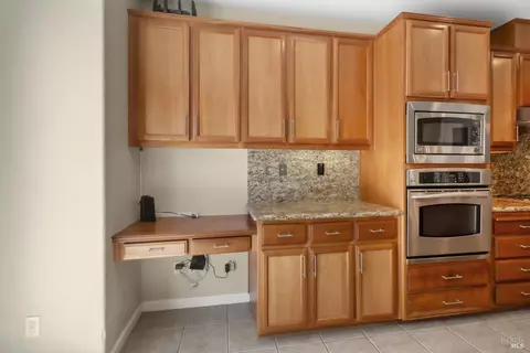 Kitchen - 1105 Bello Dr, Dixon, CA 95620 photo 2 of 7