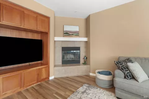 Living - 1105 Bello Dr, Dixon, CA 95620 photo 3 of 3