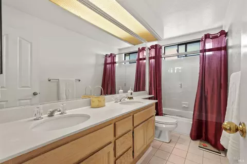 410 Newcastle Ct, Vallejo, CA 94591 photo 14