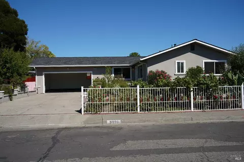 Exterior - 9896 Sunray Pl, Windsor, CA 95492 photo 10 of 18