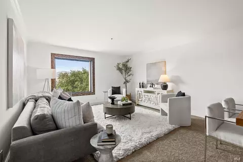 100 Thorndale Dr #244, San Rafael, CA 94903