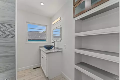 542 Starr Ave, Vallejo, CA 94590 photo 9