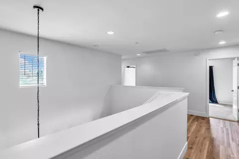 Entry Way - 2040 Mariposa Dr, Dixon, CA 95620 photo 2 of 5