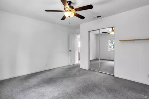 Bedroom - 2040 Mariposa Dr, Dixon, CA 95620 photo 5 of 5