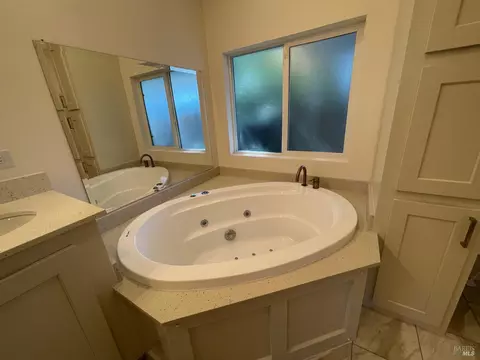 1032 Maple Dr, Windsor, CA 95492 photo 34