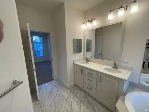 1032 Maple Dr, Windsor, CA 95492 photo 35