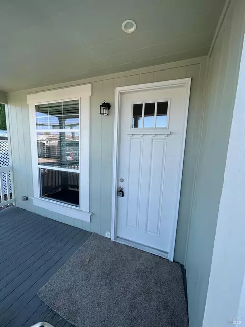 1032 Maple Dr, Windsor, CA 95492 photo 10