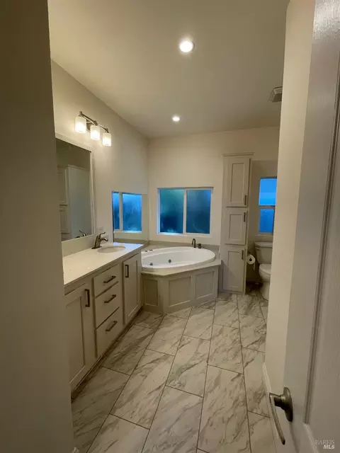 1032 Maple Dr, Windsor, CA 95492 photo 32