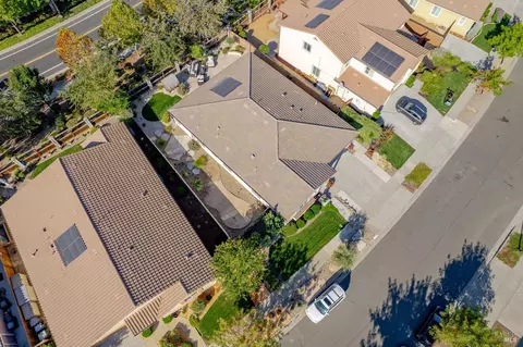 View/Area - 1395 Couples Cir, Fairfield, CA 94533 photo 7 of 20