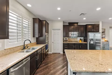 Kitchen - 1395 Couples Cir, Fairfield, CA 94533 photo 3 of 3