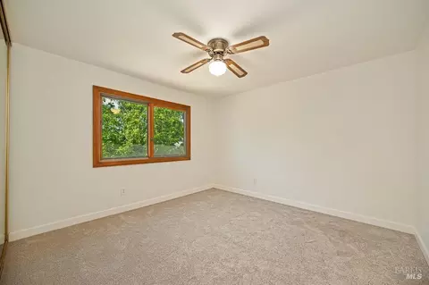 Bedroom - 263 Brookdale Dr, Vacaville, CA 95687 photo 2 of 5