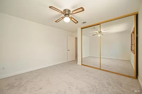 Bedroom - 263 Brookdale Dr, Vacaville, CA 95687 photo 3 of 5