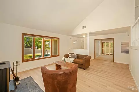 Living - 263 Brookdale Dr, Vacaville, CA 95687 photo 3 of 3