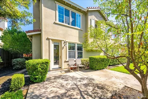 Exterior - 4409 Avondale Cir, Fairfield, CA 94533 photo 6 of 15