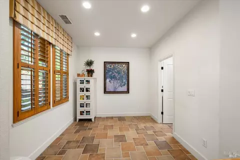 Entry Way - 4409 Avondale Cir, Fairfield, CA 94533 photo 8 of 8