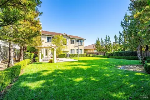Exterior - 4409 Avondale Cir, Fairfield, CA 94533 photo 13 of 15