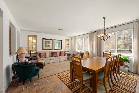Dining - 4409 Avondale Cir, Fairfield, CA 94533 photo 1 of 4