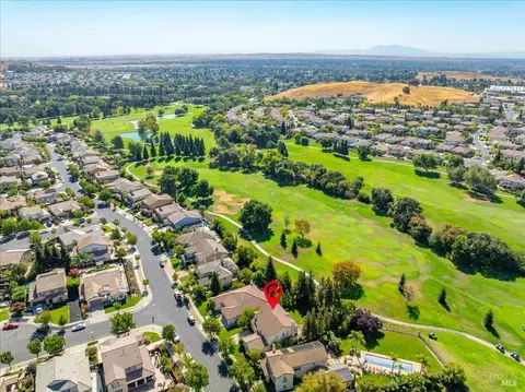 View/Area - 4409 Avondale Cir, Fairfield, CA 94533 photo 10 of 14