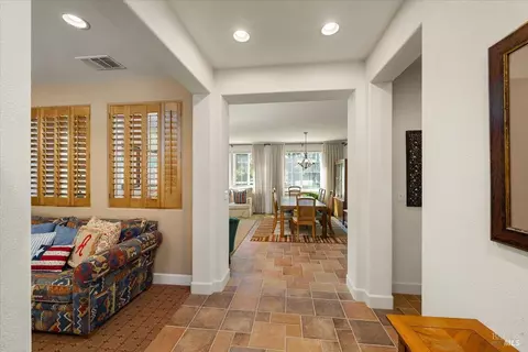 Entry Way - 4409 Avondale Cir, Fairfield, CA 94533 photo 1 of 8