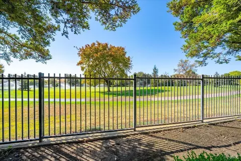 Exterior - 4409 Avondale Cir, Fairfield, CA 94533 photo 9 of 15