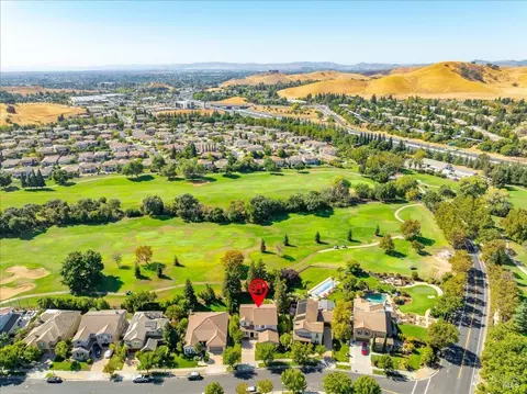 View/Area - 4409 Avondale Cir, Fairfield, CA 94533 photo 9 of 14