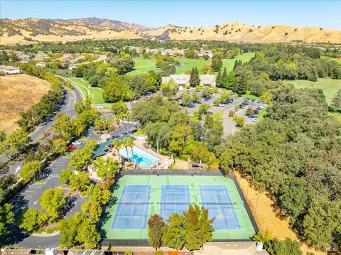 View/Area - 4409 Avondale Cir, Fairfield, CA 94533 photo 14 of 14