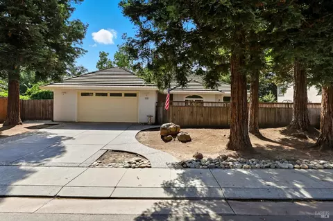 1615 Sequoia Way, Dixon, CA 95620 photo 1
