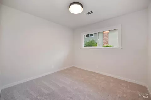 571 Nottingham Dr, Vacaville, CA 95688 photo 24