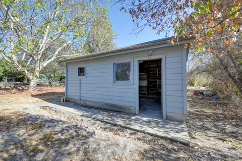 Exterior - 80 Serres Dr, Sonoma, CA 95476 photo 8 of 9