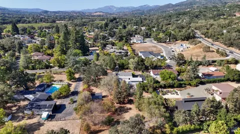 View/Area - 80 Serres Dr, Sonoma, CA 95476 photo 8 of 14