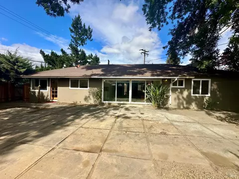 Exterior - 373 Lovers Ln, Vacaville, CA 95688 photo 3 of 7