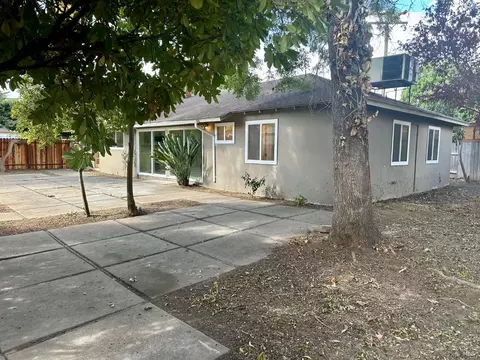 Exterior - 373 Lovers Ln, Vacaville, CA 95688 photo 5 of 7