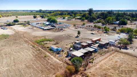 View/Area - 4875 Cole Rd, Vacaville, CA 95688 photo 7 of 10