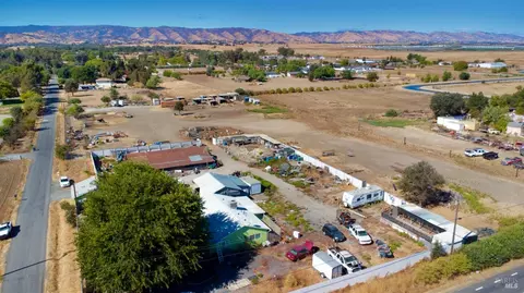 View/Area - 4875 Cole Rd, Vacaville, CA 95688 photo 9 of 10