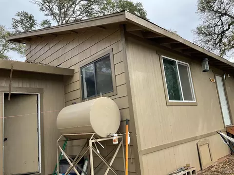 Exterior - 15964 41st Ave, Clearlake, CA 95422 photo 3 of 9
