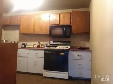 Kitchen - 15964 41st Ave, Clearlake, CA 95422 photo 1 of 3