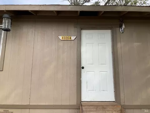 Exterior - 15964 41st Ave, Clearlake, CA 95422 photo 2 of 9