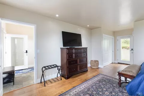 Bedroom - 4811 Carmet Dr, Bodega Bay, CA 94923 photo 5 of 7