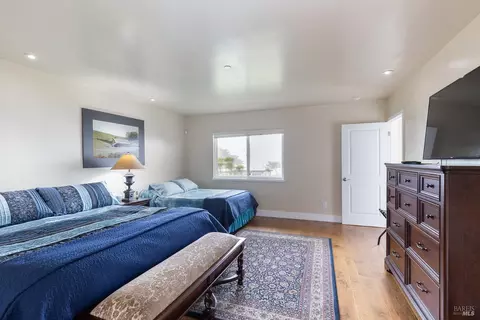 Bedroom - 4811 Carmet Dr, Bodega Bay, CA 94923 photo 4 of 7