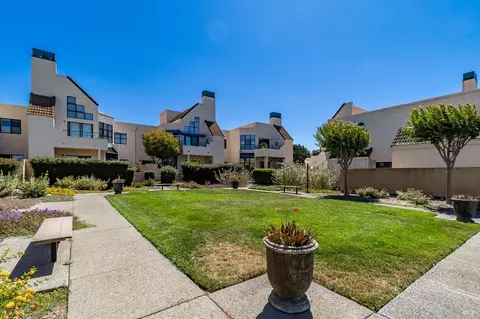 Exterior - 171 Nantucket Ln, Vallejo, CA 94590 photo 13 of 18