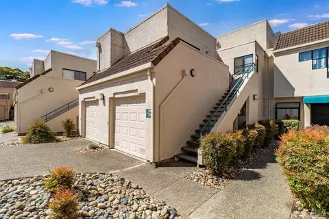 171 Nantucket Ln, Vallejo, CA 94590 photo 1