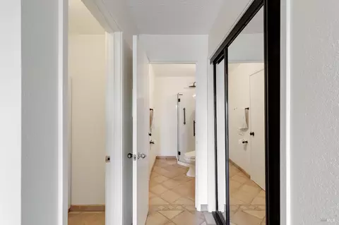 Entry Way - 171 Nantucket Ln, Vallejo, CA 94590 photo 4 of 4