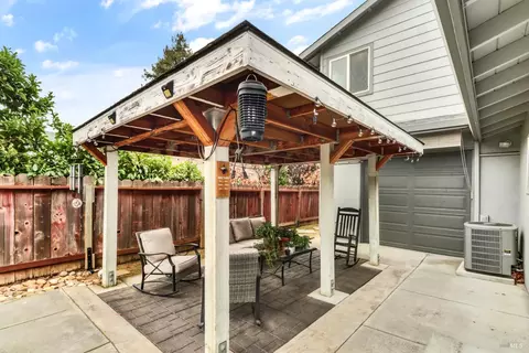225 E Chestnut St, Dixon, CA 95620 photo 53