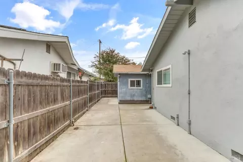 225 E Chestnut St, Dixon, CA 95620 photo 57